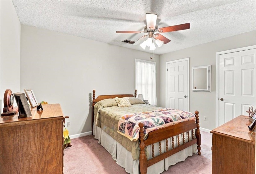 8590 RHONDA CIR, Memphis, Tennessee 38018, 5 Bedroom Bedrooms, 8 Room Rooms,2 BathroomBathrooms,Residential,For Sale,RHONDA,0,10229234