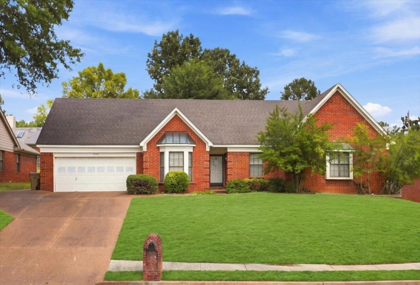 8590 RHONDA CIR, Memphis, Tennessee 38018, 5 Bedroom Bedrooms, 8 Room Rooms,2 BathroomBathrooms,Residential,For Sale,RHONDA,0,10229234