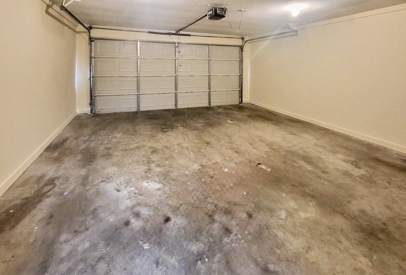 8326 TWIN RIVERS DR, Memphis, Tennessee 38016, 3 Bedroom Bedrooms, 6 Room Rooms,2 BathroomBathrooms,Residential,For Sale,TWIN RIVERS,0,10229236