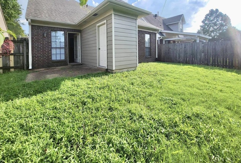 8326 TWIN RIVERS DR, Memphis, Tennessee 38016, 3 Bedroom Bedrooms, 6 Room Rooms,2 BathroomBathrooms,Residential,For Sale,TWIN RIVERS,0,10229236