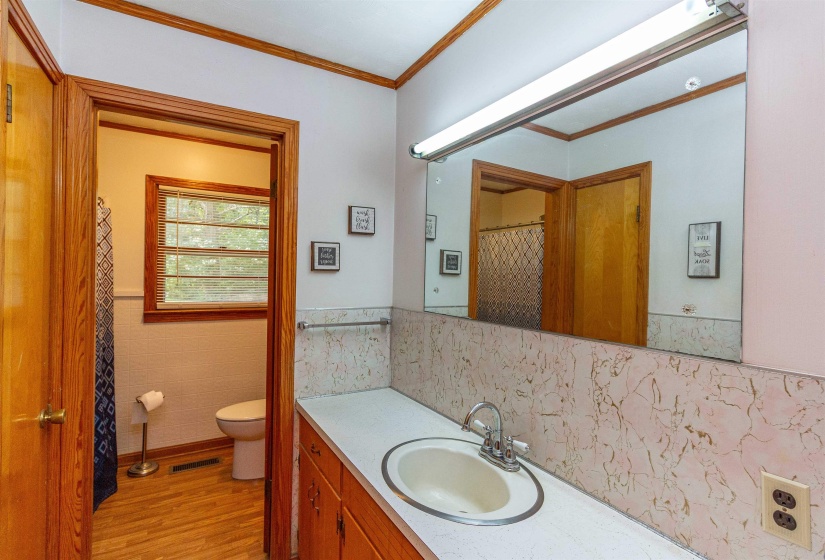 5738 HWY 45 HWY, Bethel Springs, Tennessee 38315, 2 Bedroom Bedrooms, 6 Room Rooms,1 BathroomBathrooms,Residential,For Sale,HWY 45,0,10229237