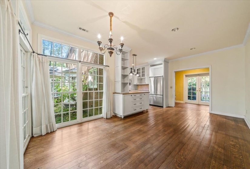 6021 RIVER OAKS CV, Memphis, Tennessee 38120, 5 Bedroom Bedrooms, 12 Room Rooms,5.1 BathroomBathrooms,Residential,For Sale,RIVER OAKS,0,10229239
