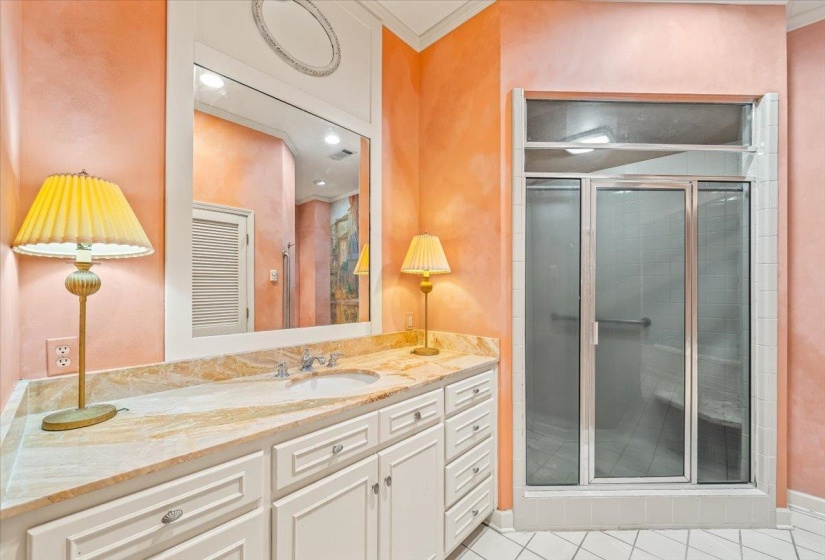 6021 RIVER OAKS CV, Memphis, Tennessee 38120, 5 Bedroom Bedrooms, 12 Room Rooms,5.1 BathroomBathrooms,Residential,For Sale,RIVER OAKS,0,10229239