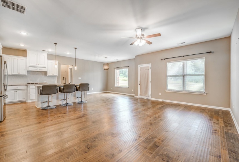 41 PRITCHETT CV, Munford, Tennessee 38058, 3 Bedroom Bedrooms, 6 Room Rooms,2.1 BathroomBathrooms,Residential,For Sale,PRITCHETT,0,10229241