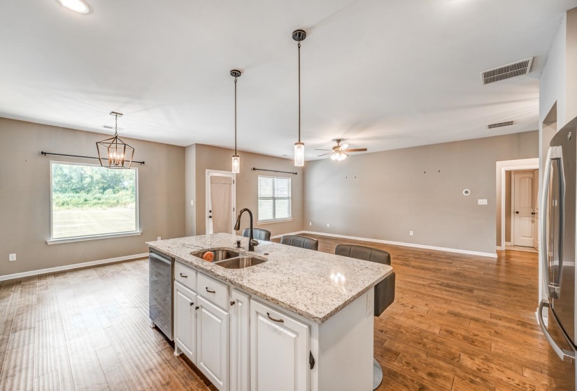 41 PRITCHETT CV, Munford, Tennessee 38058, 3 Bedroom Bedrooms, 6 Room Rooms,2.1 BathroomBathrooms,Residential,For Sale,PRITCHETT,0,10229241