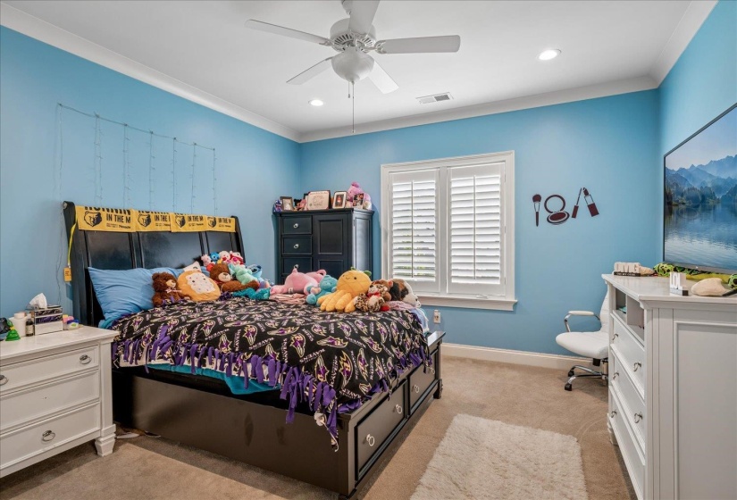 9060 WINSTON WOODS CIR, Germantown, Tennessee 38139, 5 Bedroom Bedrooms, 11 Room Rooms,5.1 BathroomBathrooms,Residential,For Sale,WINSTON WOODS,0,10229247