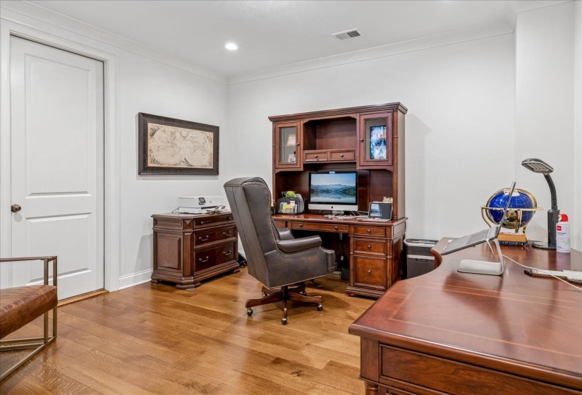 9060 WINSTON WOODS CIR, Germantown, Tennessee 38139, 5 Bedroom Bedrooms, 11 Room Rooms,5.1 BathroomBathrooms,Residential,For Sale,WINSTON WOODS,0,10229247