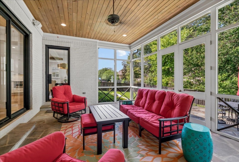 9060 WINSTON WOODS CIR, Germantown, Tennessee 38139, 5 Bedroom Bedrooms, 11 Room Rooms,5.1 BathroomBathrooms,Residential,For Sale,WINSTON WOODS,0,10229247