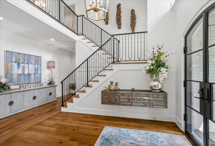 9060 WINSTON WOODS CIR, Germantown, Tennessee 38139, 5 Bedroom Bedrooms, 11 Room Rooms,5.1 BathroomBathrooms,Residential,For Sale,WINSTON WOODS,0,10229247