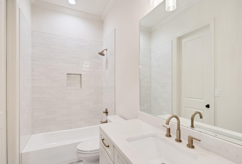3406 VILLAGE CROSS LOOP, Collierville, Tennessee 38017, 4 Bedroom Bedrooms, 10 Room Rooms,4 BathroomBathrooms,Residential,For Sale,VILLAGE CROSS,0,10229249