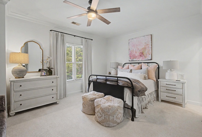 3929 POINTE DR, Lakeland, Tennessee 38002, 4 Bedroom Bedrooms, 12 Room Rooms,3.1 BathroomBathrooms,Residential,For Sale,POINTE,0,10229250