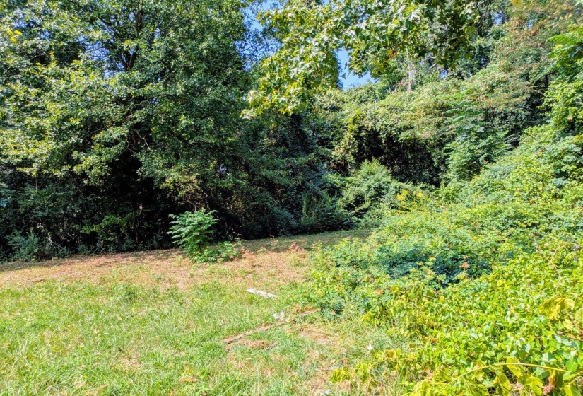 4897 MANSON RD, Memphis, Tennessee 38109, 3 Bedroom Bedrooms, 6 Room Rooms,1.1 BathroomBathrooms,Residential,For Sale,MANSON,0,10229252