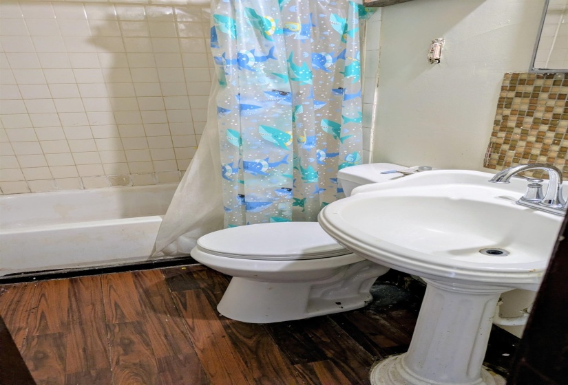 4897 MANSON RD, Memphis, Tennessee 38109, 3 Bedroom Bedrooms, 6 Room Rooms,1.1 BathroomBathrooms,Residential,For Sale,MANSON,0,10229252