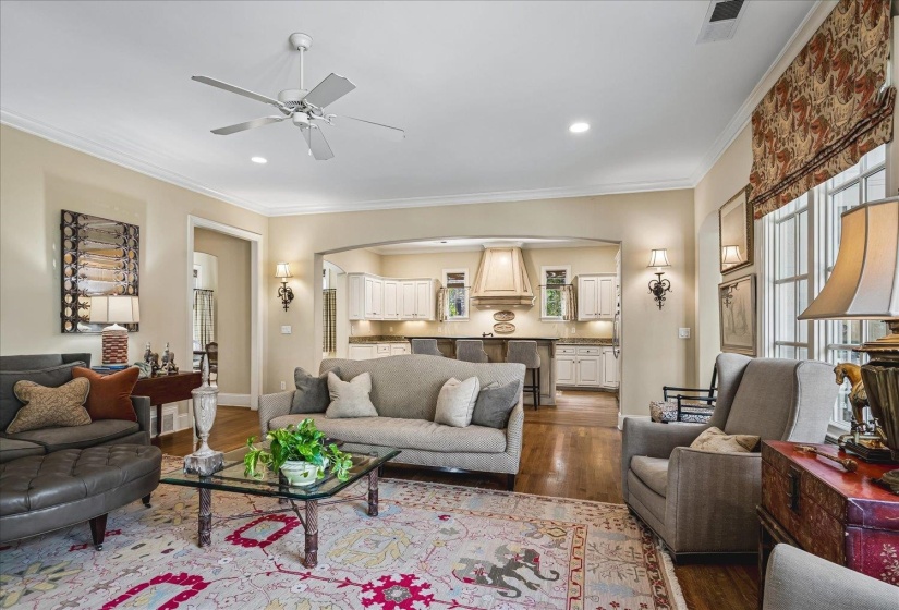 7212 MCVAY MANOR CV, Germantown, Tennessee 38138, 5 Bedroom Bedrooms, 11 Room Rooms,5.1 BathroomBathrooms,Residential,For Sale,MCVAY MANOR,0,10229254