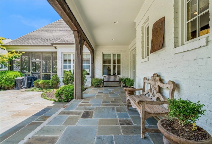 7212 MCVAY MANOR CV, Germantown, Tennessee 38138, 5 Bedroom Bedrooms, 11 Room Rooms,5.1 BathroomBathrooms,Residential,For Sale,MCVAY MANOR,0,10229254