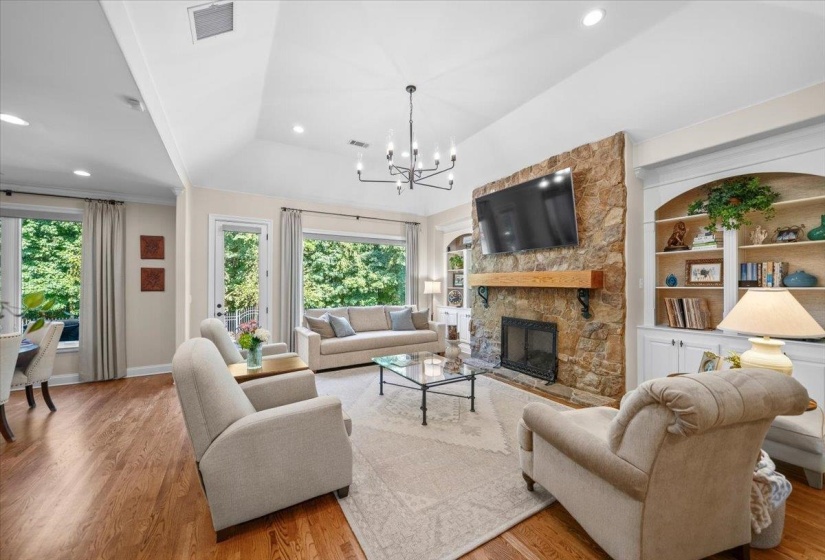 1689 DE HAIG LN, Collierville, Tennessee 38017, 4 Bedroom Bedrooms, 9 Room Rooms,3 BathroomBathrooms,Residential,For Sale,DE HAIG,0,10229255