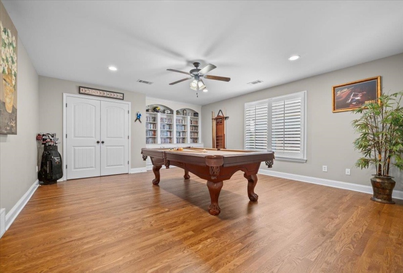 1689 DE HAIG LN, Collierville, Tennessee 38017, 4 Bedroom Bedrooms, 9 Room Rooms,3 BathroomBathrooms,Residential,For Sale,DE HAIG,0,10229255