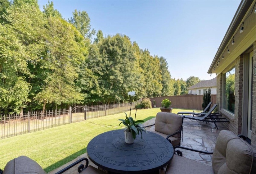 1689 DE HAIG LN, Collierville, Tennessee 38017, 4 Bedroom Bedrooms, 9 Room Rooms,3 BathroomBathrooms,Residential,For Sale,DE HAIG,0,10229255