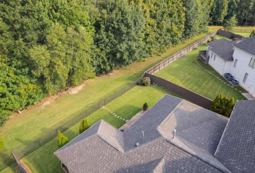 1689 DE HAIG LN, Collierville, Tennessee 38017, 4 Bedroom Bedrooms, 9 Room Rooms,3 BathroomBathrooms,Residential,For Sale,DE HAIG,0,10229255