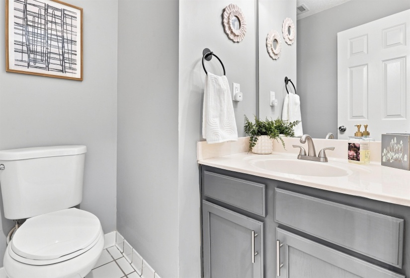 1960 CHARTRIDGE DR, Unincorporated, Tennessee 38016, 3 Bedroom Bedrooms, 7 Room Rooms,2.1 BathroomBathrooms,Residential,For Sale,CHARTRIDGE,0,10229263