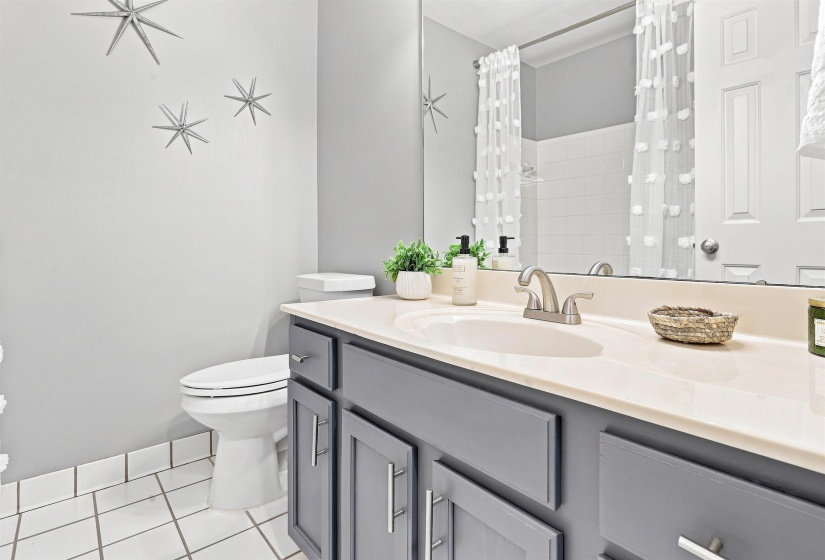 1960 CHARTRIDGE DR, Unincorporated, Tennessee 38016, 3 Bedroom Bedrooms, 7 Room Rooms,2.1 BathroomBathrooms,Residential,For Sale,CHARTRIDGE,0,10229263