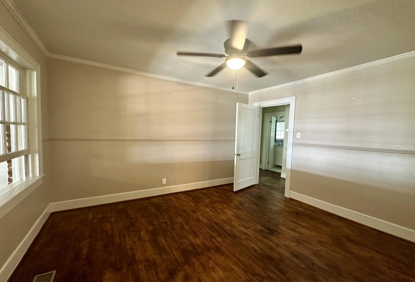 224 MAPLE ST, Selmer, Tennessee 38375-1712, 4 Bedroom Bedrooms, 8 Room Rooms,1 BathroomBathrooms,Residential,For Sale,MAPLE,0,10229264