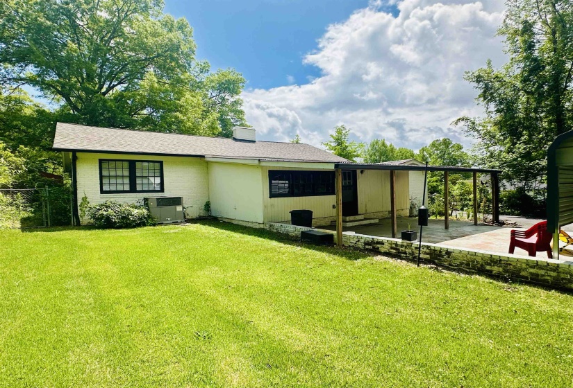 224 MAPLE ST, Selmer, Tennessee 38375-1712, 4 Bedroom Bedrooms, 8 Room Rooms,1 BathroomBathrooms,Residential,For Sale,MAPLE,0,10229264
