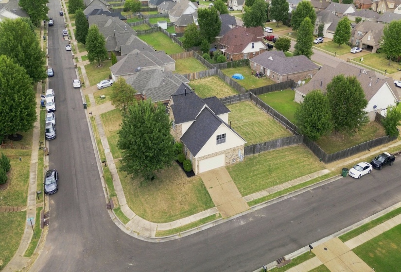 1472 PEMBERTON LN, Unincorporated, Tennessee 38016, 3 Bedroom Bedrooms, 7 Room Rooms,2.1 BathroomBathrooms,Residential,For Sale,PEMBERTON,0,10229266