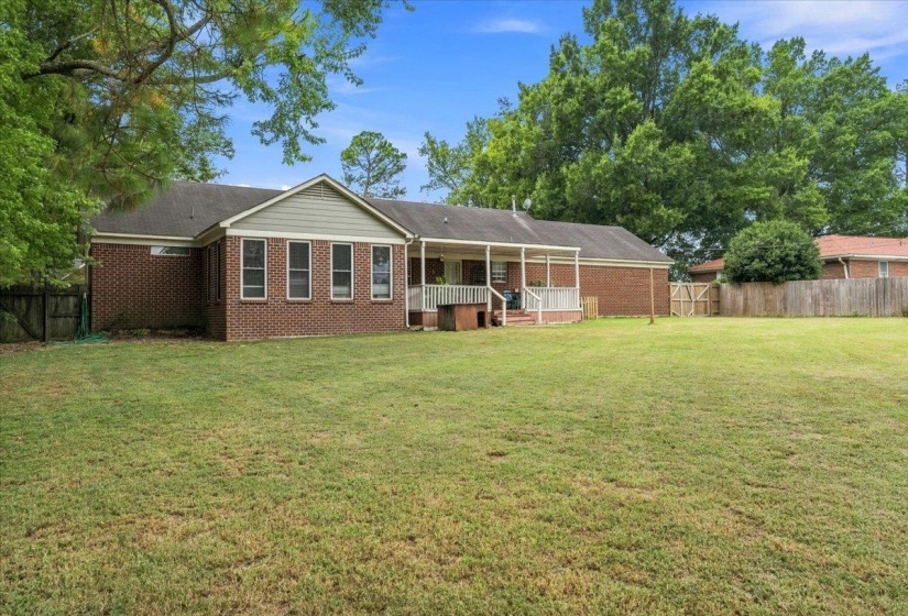 4760 HALLBROOK DR, Millington, Tennessee 38053, 3 Bedroom Bedrooms, 7 Room Rooms,2 BathroomBathrooms,Residential,For Sale,HALLBROOK,0,10229269