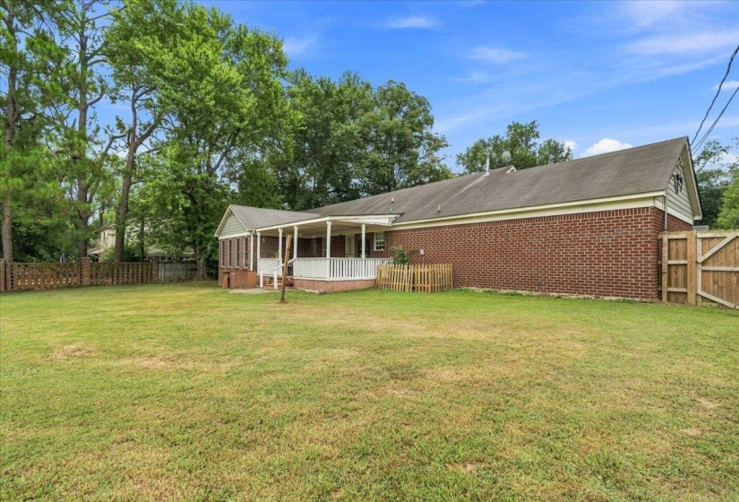 4760 HALLBROOK DR, Millington, Tennessee 38053, 3 Bedroom Bedrooms, 7 Room Rooms,2 BathroomBathrooms,Residential,For Sale,HALLBROOK,0,10229269