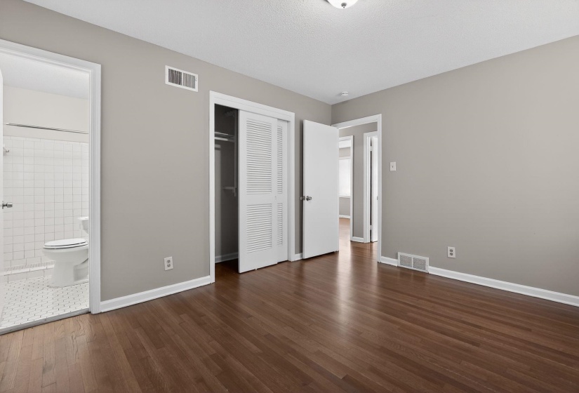 3519 NAYLOR DR, Memphis, Tennessee 38128, 4 Bedroom Bedrooms, 7 Room Rooms,2 BathroomBathrooms,Residential,For Sale,NAYLOR,0,10217596
