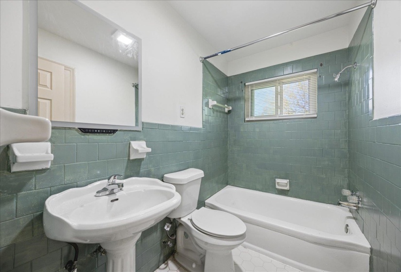 3791 DENVER ST, Memphis, Tennessee 38127, 3 Bedroom Bedrooms, 3 Room Rooms,1 BathroomBathrooms,Residential,For Sale,DENVER,0,10219085