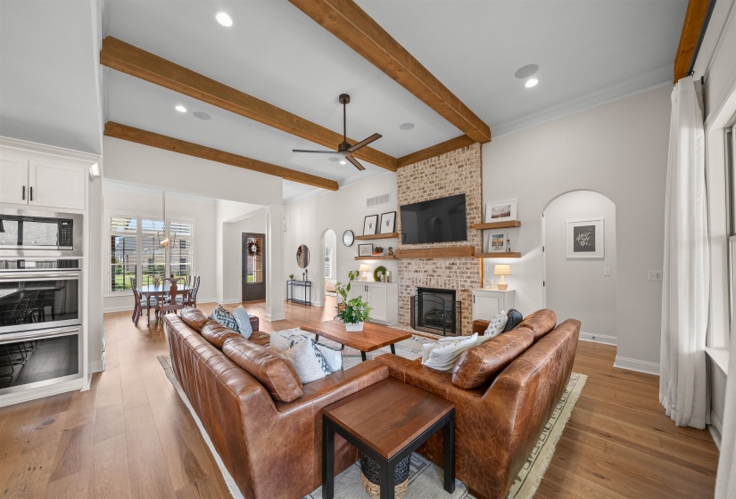 684 CYPRESS VIEW CIR, Collierville, Tennessee 38017, 5 Bedroom Bedrooms, 15 Room Rooms,4.1 BathroomBathrooms,Residential,For Sale,CYPRESS VIEW,0,10229270