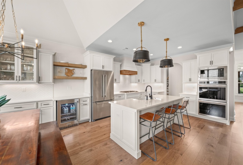 684 CYPRESS VIEW CIR, Collierville, Tennessee 38017, 5 Bedroom Bedrooms, 15 Room Rooms,4.1 BathroomBathrooms,Residential,For Sale,CYPRESS VIEW,0,10229270