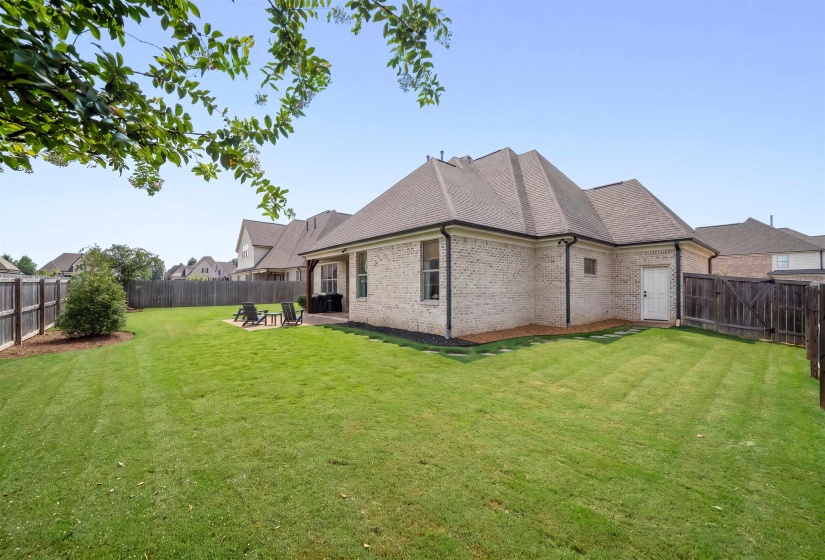 684 CYPRESS VIEW CIR, Collierville, Tennessee 38017, 5 Bedroom Bedrooms, 15 Room Rooms,4.1 BathroomBathrooms,Residential,For Sale,CYPRESS VIEW,0,10229270