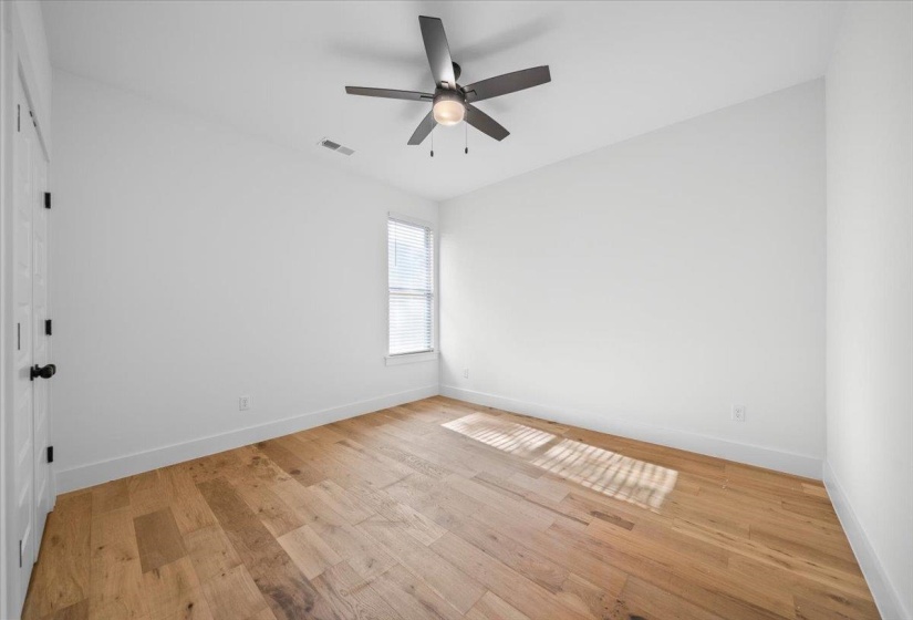 921 GALLOWAY AVE, Memphis, Tennessee 38105, 3 Bedroom Bedrooms, 3 Room Rooms,2 BathroomBathrooms,Residential,For Sale,GALLOWAY,0,10229271