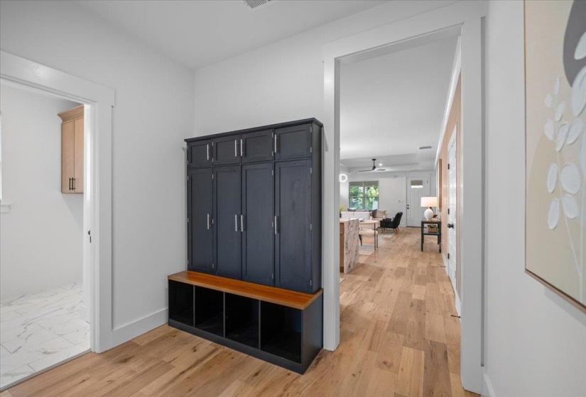 921 GALLOWAY AVE, Memphis, Tennessee 38105, 3 Bedroom Bedrooms, 3 Room Rooms,2 BathroomBathrooms,Residential,For Sale,GALLOWAY,0,10229271