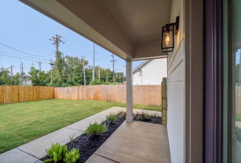 921 GALLOWAY AVE, Memphis, Tennessee 38105, 3 Bedroom Bedrooms, 3 Room Rooms,2 BathroomBathrooms,Residential,For Sale,GALLOWAY,0,10229271