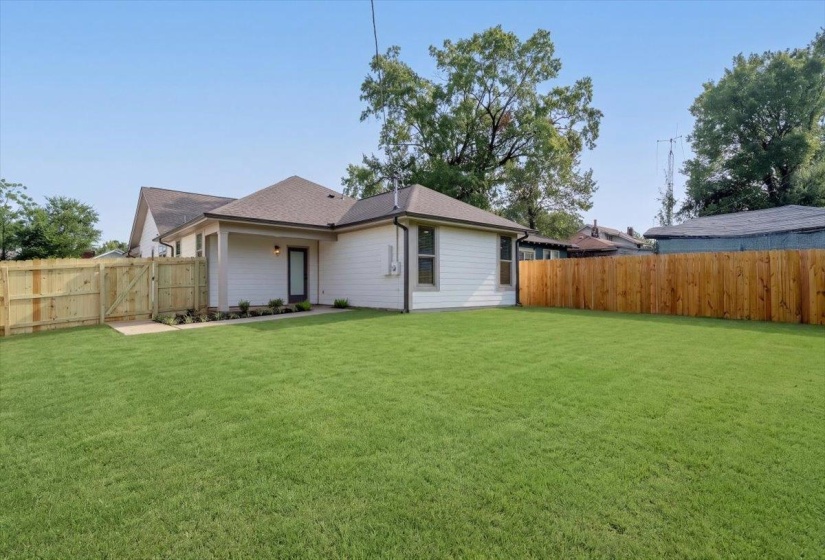 921 GALLOWAY AVE, Memphis, Tennessee 38105, 3 Bedroom Bedrooms, 3 Room Rooms,2 BathroomBathrooms,Residential,For Sale,GALLOWAY,0,10229271