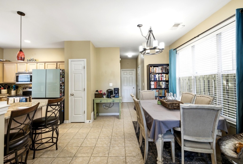 1282 ISLAND PL, Memphis, Tennessee 38103, 3 Bedroom Bedrooms, 8 Room Rooms,2.1 BathroomBathrooms,Residential,For Sale,ISLAND,0,10229272