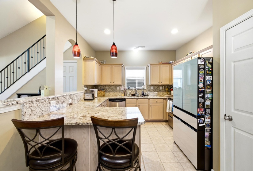 1282 ISLAND PL, Memphis, Tennessee 38103, 3 Bedroom Bedrooms, 8 Room Rooms,2.1 BathroomBathrooms,Residential,For Sale,ISLAND,0,10229272