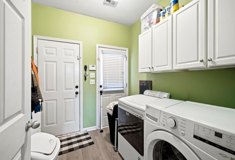 1282 ISLAND PL, Memphis, Tennessee 38103, 3 Bedroom Bedrooms, 8 Room Rooms,2.1 BathroomBathrooms,Residential,For Sale,ISLAND,0,10229272