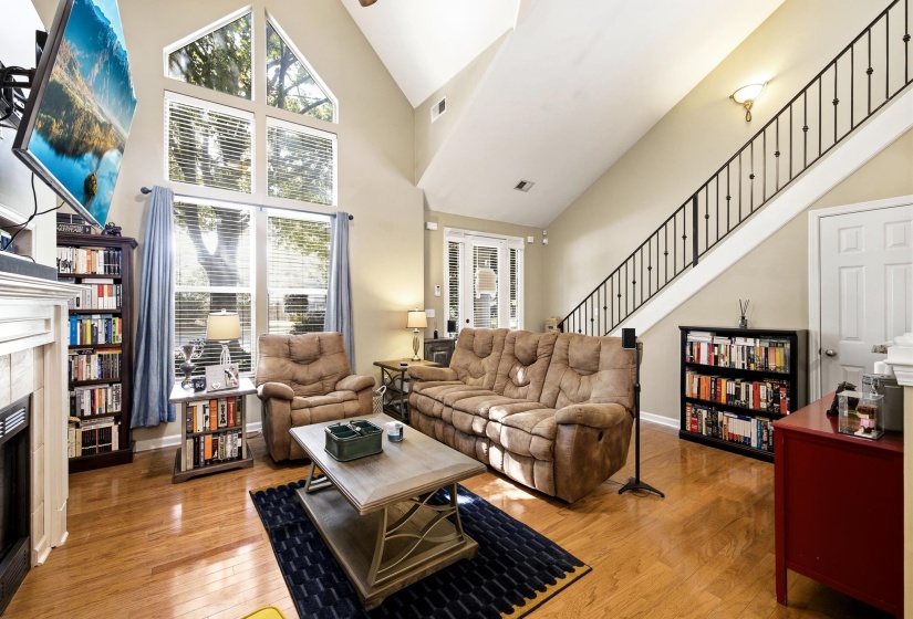1282 ISLAND PL, Memphis, Tennessee 38103, 3 Bedroom Bedrooms, 8 Room Rooms,2.1 BathroomBathrooms,Residential,For Sale,ISLAND,0,10229272