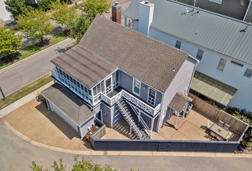 79 HARBOR VILLAGE DR, Memphis, Tennessee 38103, 2 Bedroom Bedrooms, 6 Room Rooms,2.1 BathroomBathrooms,Residential,For Sale,HARBOR VILLAGE,0,10229273