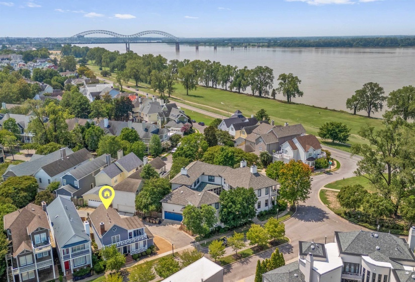 79 HARBOR VILLAGE DR, Memphis, Tennessee 38103, 2 Bedroom Bedrooms, 6 Room Rooms,2.1 BathroomBathrooms,Residential,For Sale,HARBOR VILLAGE,0,10229273