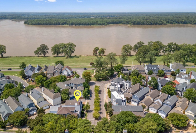 79 HARBOR VILLAGE DR, Memphis, Tennessee 38103, 2 Bedroom Bedrooms, 6 Room Rooms,2.1 BathroomBathrooms,Residential,For Sale,HARBOR VILLAGE,0,10229273