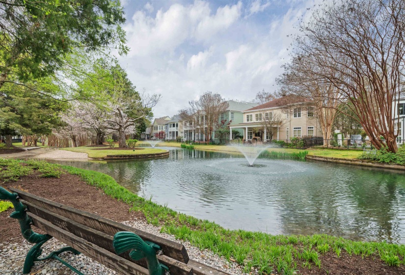 79 HARBOR VILLAGE DR, Memphis, Tennessee 38103, 2 Bedroom Bedrooms, 6 Room Rooms,2.1 BathroomBathrooms,Residential,For Sale,HARBOR VILLAGE,0,10229273