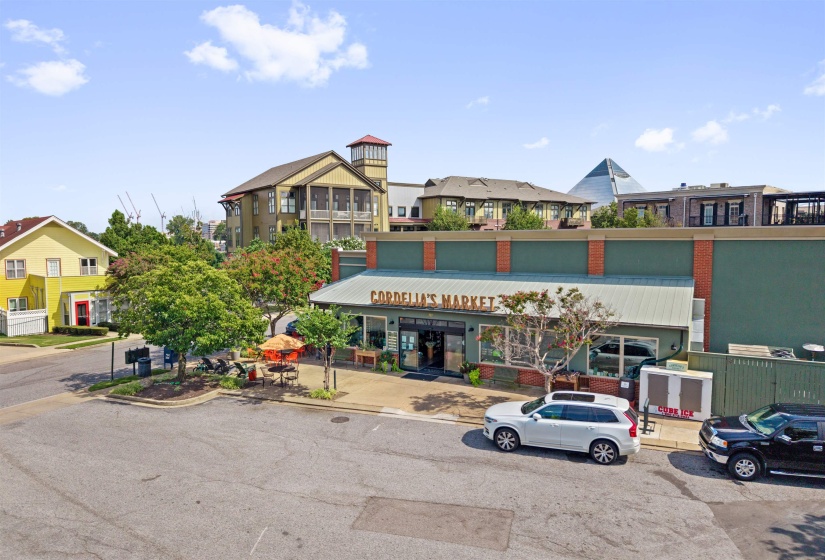 79 HARBOR VILLAGE DR, Memphis, Tennessee 38103, 2 Bedroom Bedrooms, 6 Room Rooms,2.1 BathroomBathrooms,Residential,For Sale,HARBOR VILLAGE,0,10229273