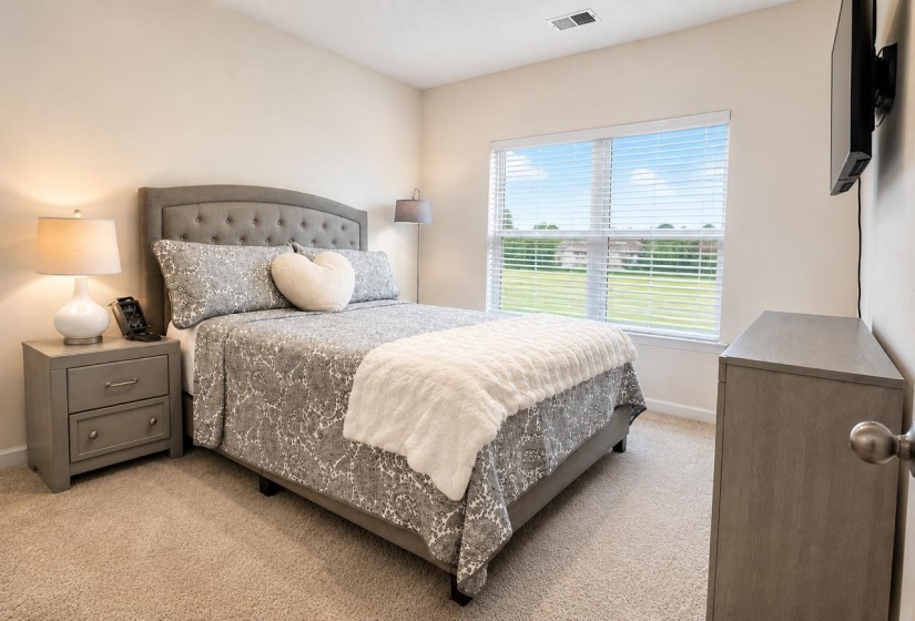 7404 BARRETT OAKS CV, Millington, Tennessee 38053, 4 Bedroom Bedrooms, 6 Room Rooms,2 BathroomBathrooms,Residential,For Sale,BARRETT OAKS,0,10229274
