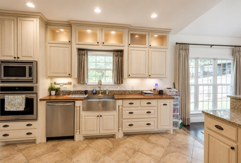 35 KNOTTY OAKS DR, Counce, Tennessee 38326, 5 Bedroom Bedrooms, 14 Room Rooms,4.1 BathroomBathrooms,Residential,For Sale,KNOTTY OAKS,0,10229276